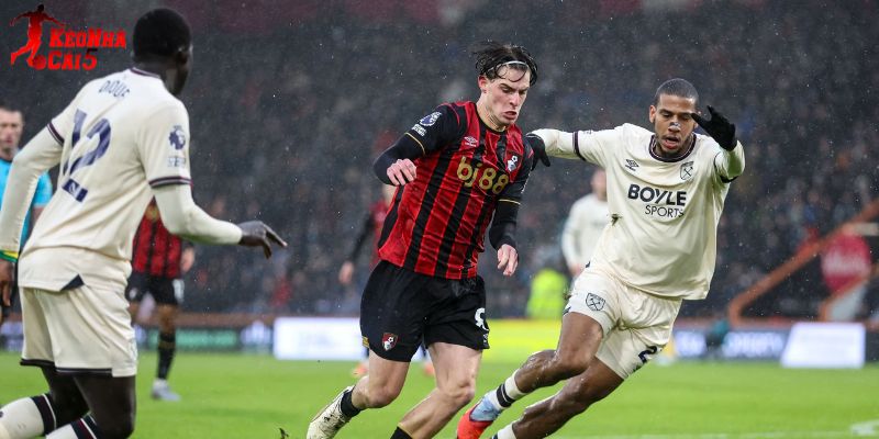Bournemouth luôn là đối thủ khó chịu của West Ham những năm gần đây Bournemouth luôn là đối thủ khó chịu của West Ham những năm gần đây